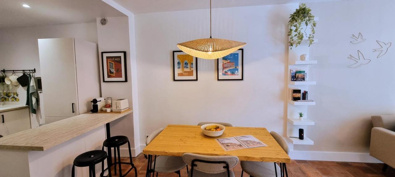 Charming Appartement In Vieux Nice Luaran gambar