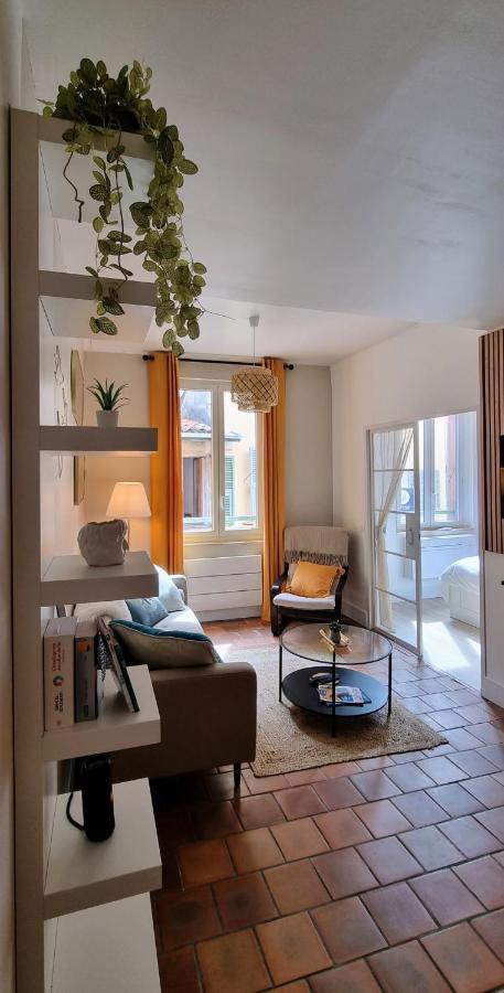 Charming Appartement In Vieux Nice Luaran gambar